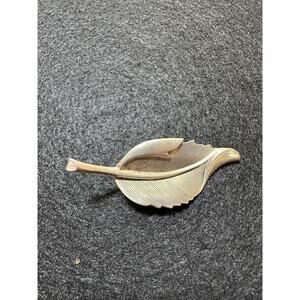 Vintage Designer‎ Jewel Art JewelArt Sterling Silver Leaf Brooch Pin